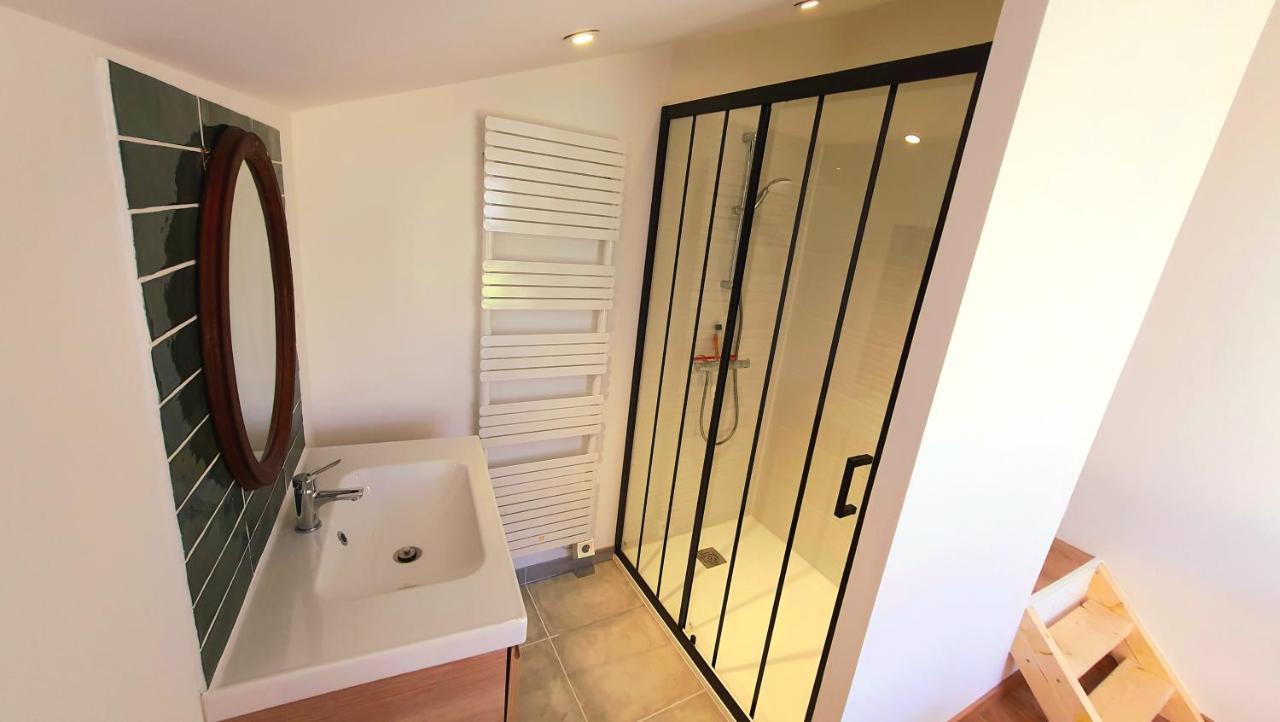 Chambre Paisible Chez L'Habitant En Rez De Chaussee Avec Salle D'Eau 10 Min Gare Et Centre Ville Evreux Bagian luar foto