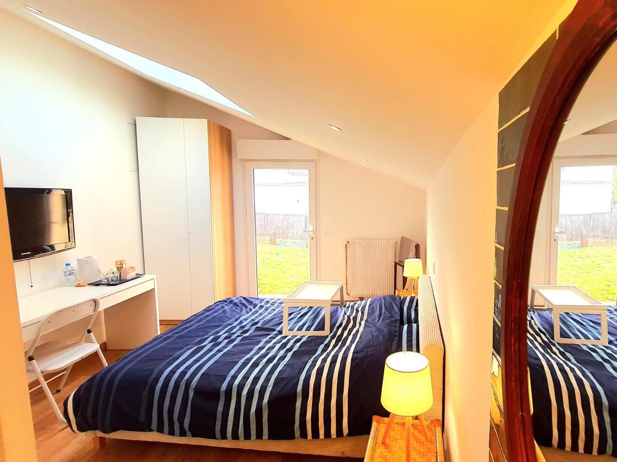 Chambre Paisible Chez L'Habitant En Rez De Chaussee Avec Salle D'Eau 10 Min Gare Et Centre Ville Evreux Bagian luar foto