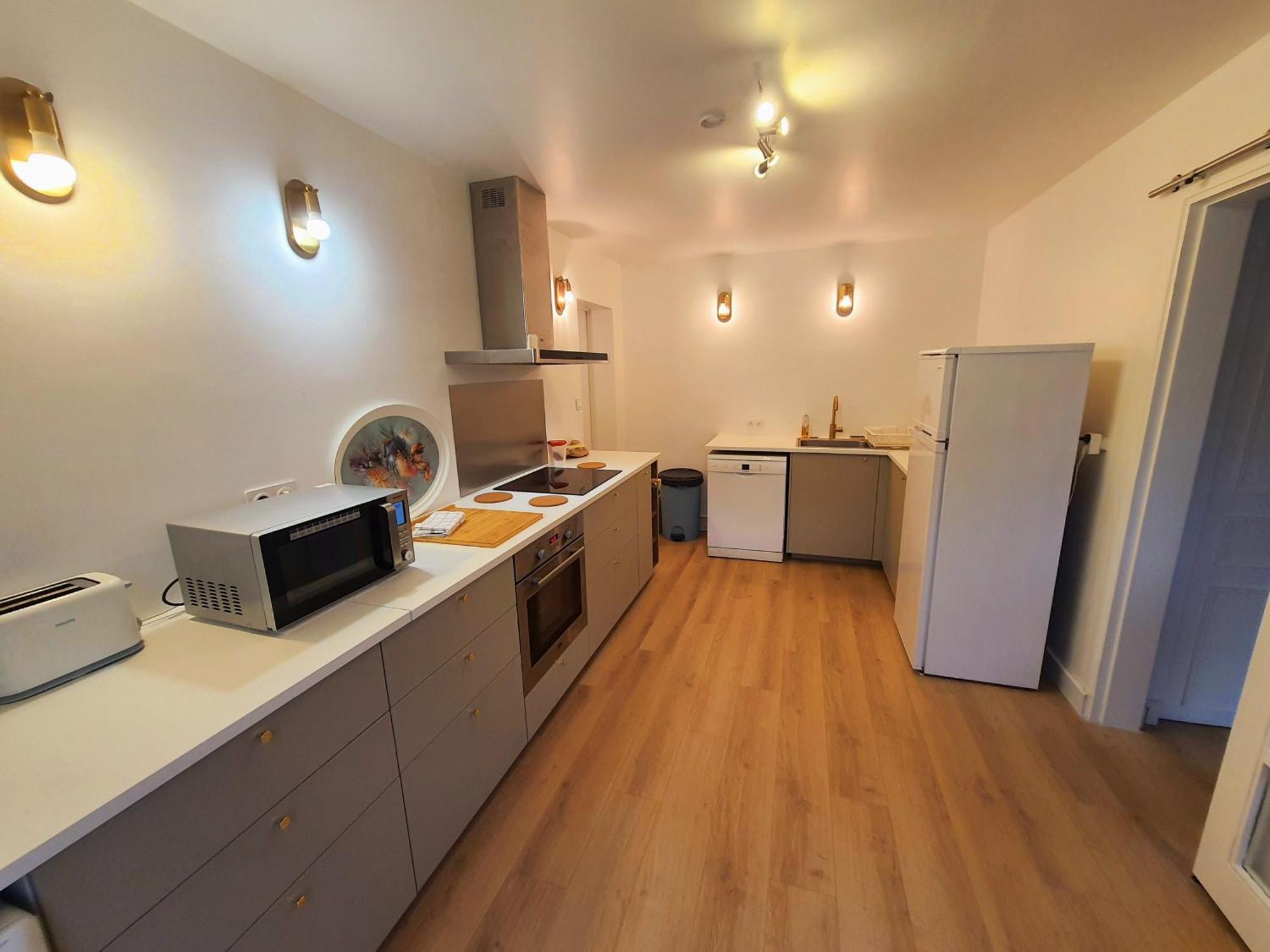 Chambre Paisible Chez L'Habitant En Rez De Chaussee Avec Salle D'Eau 10 Min Gare Et Centre Ville Evreux Bagian luar foto